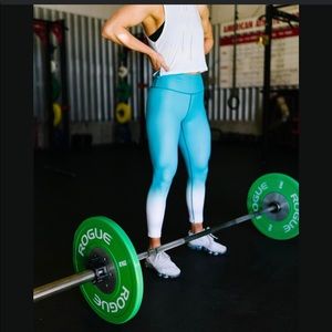 Teal venom Zyia compression leggings 14-16 ombré
